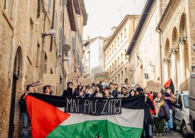 Corteo transfemminista Urbino 8 marzo | Foto Lula Merlo