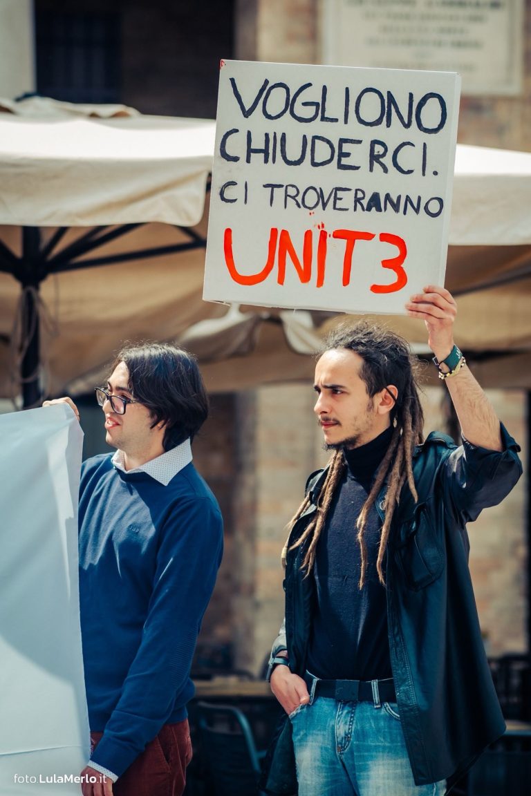manifestazione udu urbino contro dl sicurezza