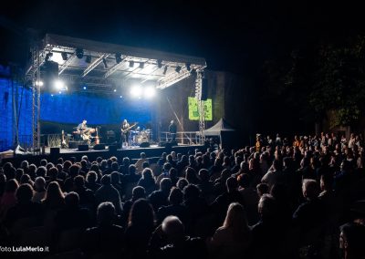 Ida Nielsen bassista live fano jazz, foto Lula Merlo