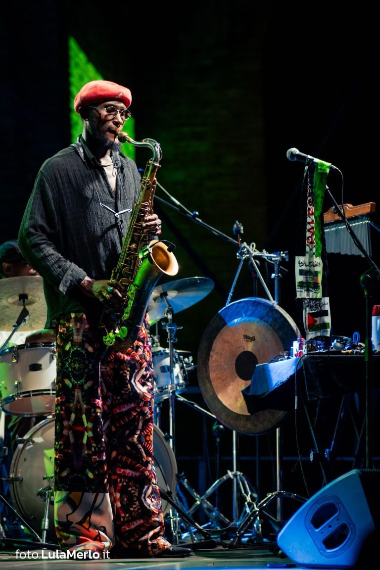 Isaiah Collier Fano Jazz Lula Merlo foto