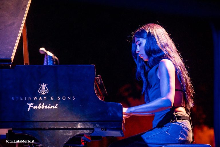Isaiah Collier Fano Jazz Lula Merlo foto