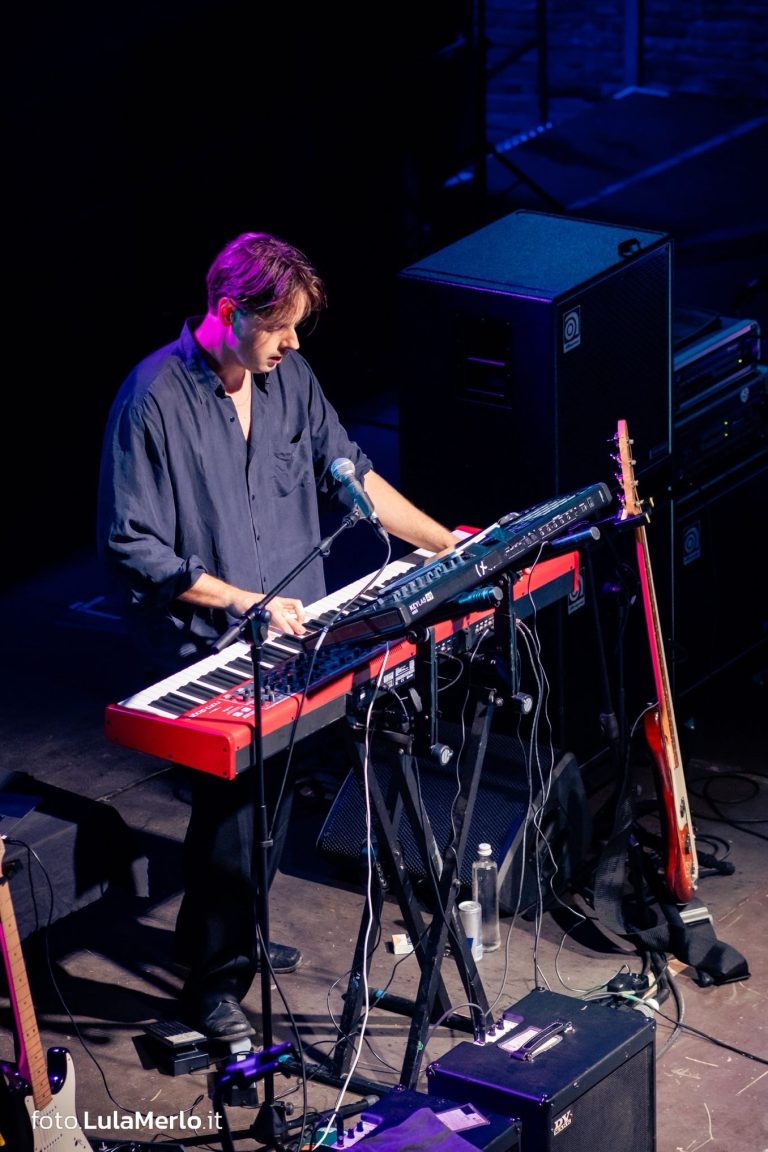 Ida Nielsen bassista live fano jazz, foto Lula Merlo