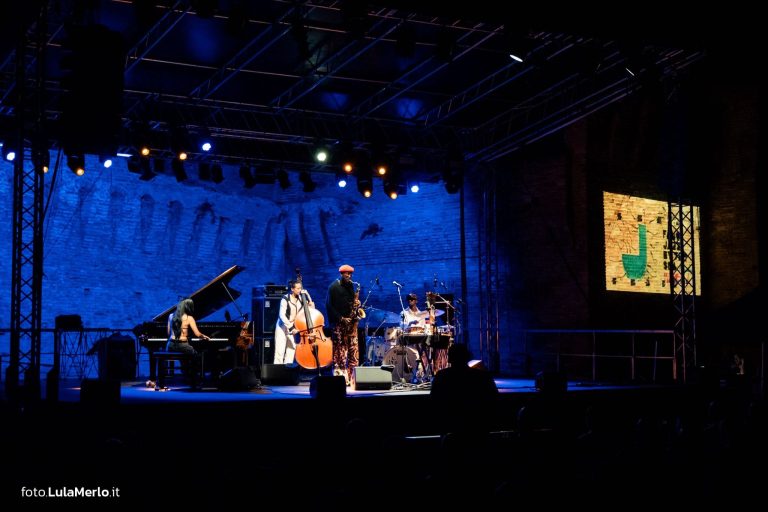 Isaiah Collier Fano Jazz Lula Merlo foto