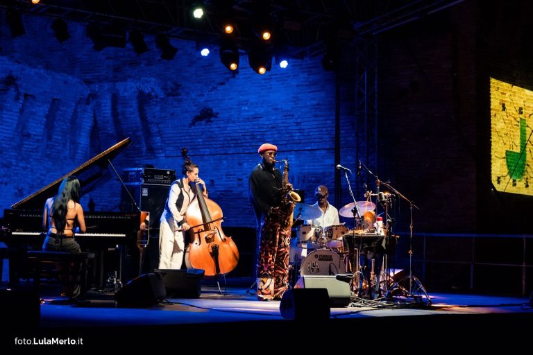 Isaiah Collier Fano Jazz Lula Merlo foto