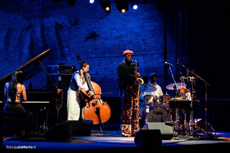 Isaiah Collier Fano Jazz Lula Merlo foto