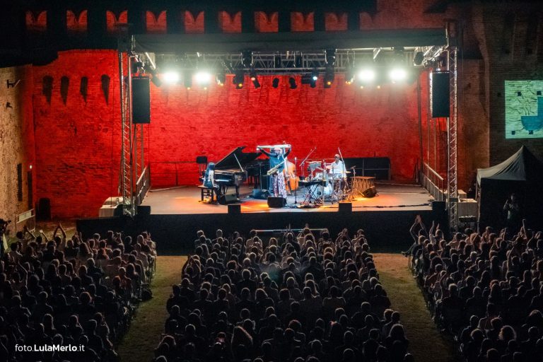 Isaiah Collier Fano Jazz Lula Merlo foto