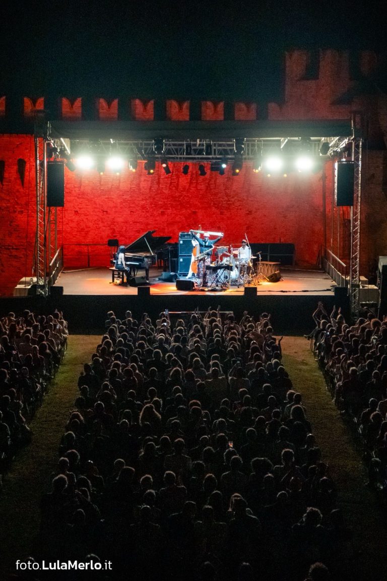 Isaiah Collier Fano Jazz Lula Merlo foto