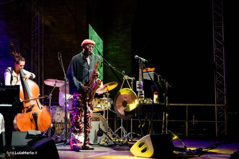 Isaiah Collier Fano Jazz Lula Merlo foto