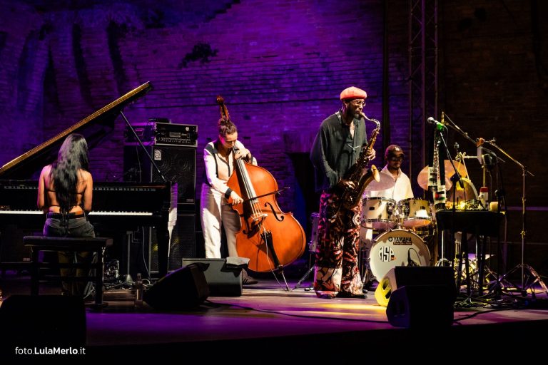 Isaiah Collier Fano Jazz Lula Merlo foto
