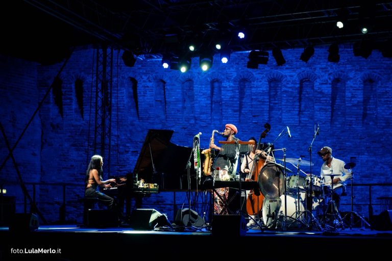 Isaiah Collier Fano Jazz Lula Merlo foto