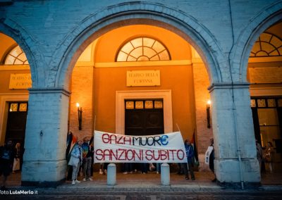 Manifestazione pro-palestina Fano foto Lula Merlo