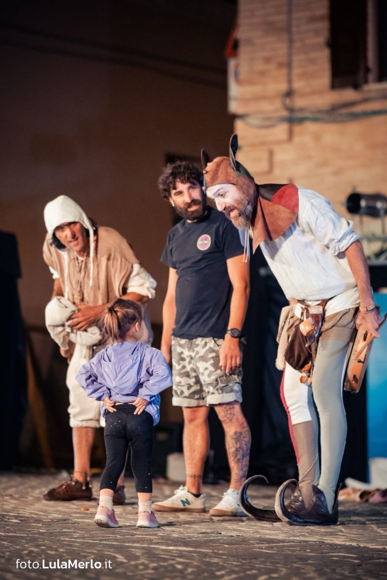 Buffoni di Corte, spettacolo a Pergola Medioevale, foto Lula Merlo
