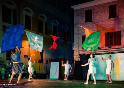 Pandolfaccia sbandieratori spettacolo "Orfeo ed Euridice", foto Lula Merlo