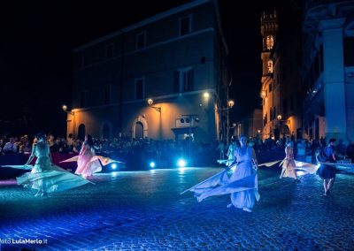 Pandolfaccia sbandieratori spettacolo "Orfeo ed Euridice", foto Lula Merlo