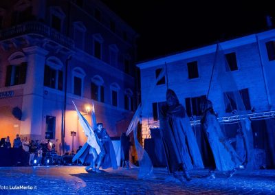 Pandolfaccia sbandieratori spettacolo "Orfeo ed Euridice", foto Lula Merlo