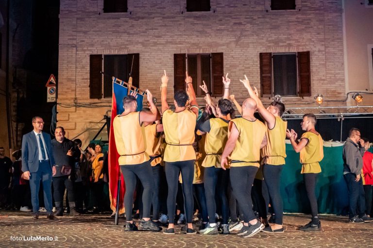 Palio di San Secondo a Pergola, foto Lula Merlo
