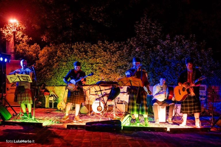 Paddy Rovers in concerto a Malatesta a Fano, foto alta qualità Lula Merlo