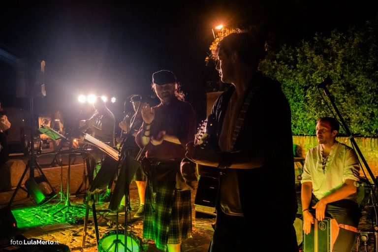 Paddy Rovers in concerto a Malatesta a Fano, foto alta qualità Lula Merlo