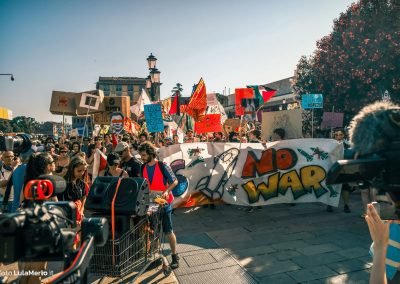 Corteo Venezia contro matrimonio Bezos, foto manifestazione Lula Merlo