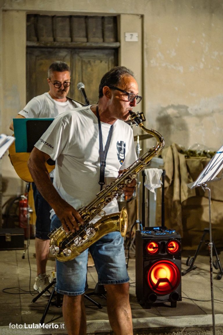 Concerto del gruppo musicale "Mario Tiberini" a Mestieri e Mercanti a San Lorenzo in Campo – foto Lula Merlo