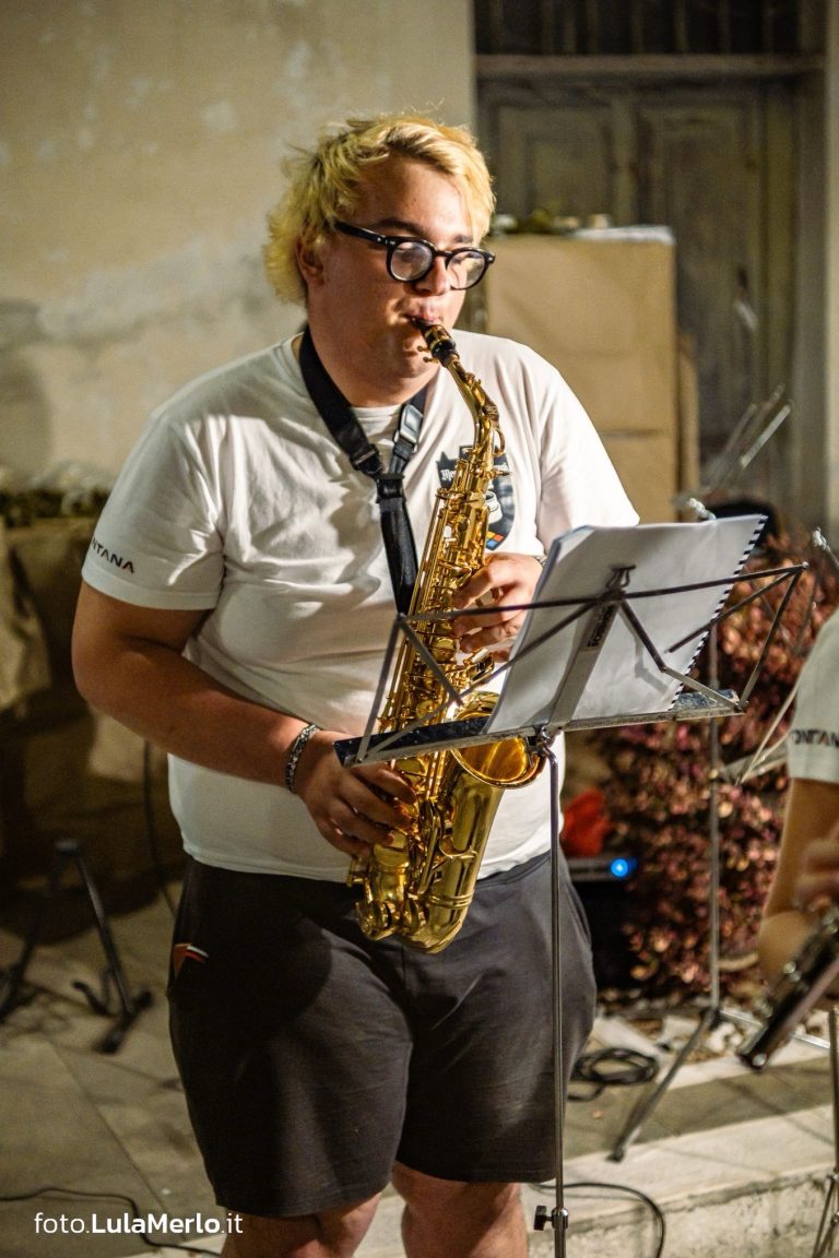 Concerto del gruppo musicale "Mario Tiberini" a Mestieri e Mercanti a San Lorenzo in Campo – foto Lula Merlo