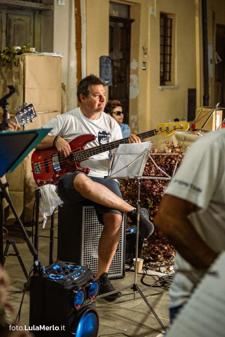 Concerto del gruppo musicale "Mario Tiberini" a Mestieri e Mercanti a San Lorenzo in Campo – foto Lula Merlo