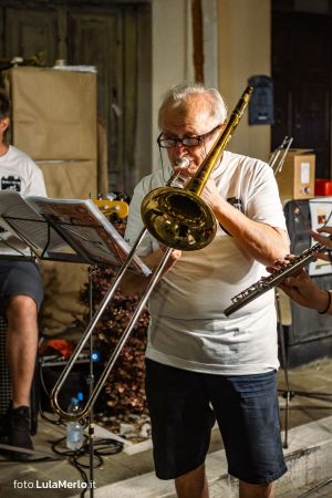 Concerto del gruppo musicale "Mario Tiberini" a Mestieri e Mercanti a San Lorenzo in Campo – foto Lula Merlo