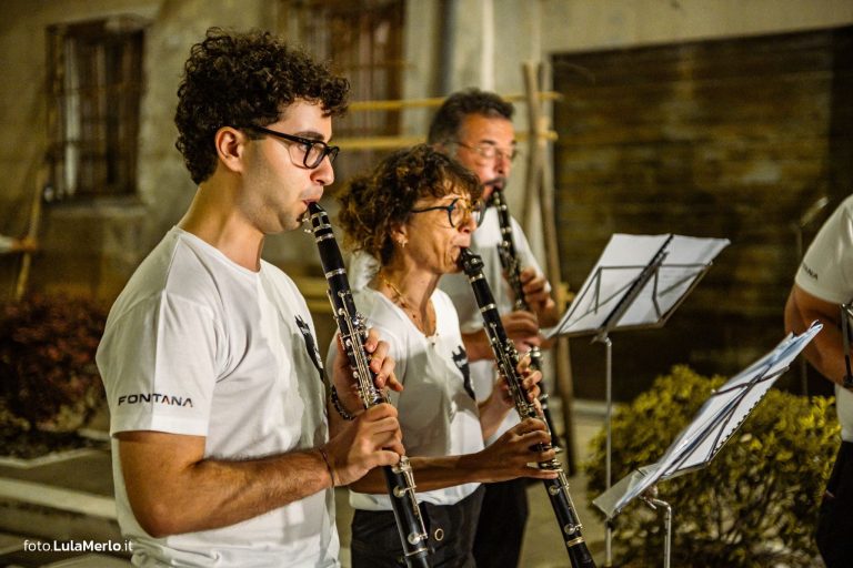Concerto del gruppo musicale "Mario Tiberini" a Mestieri e Mercanti a San Lorenzo in Campo – foto Lula Merlo