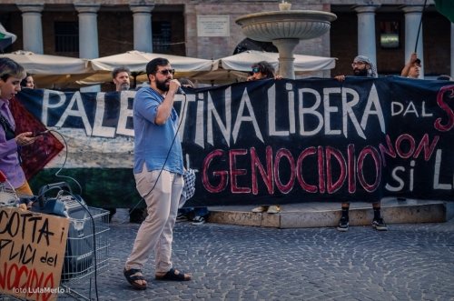 Manifestazione Pro-Palestina a Urbino