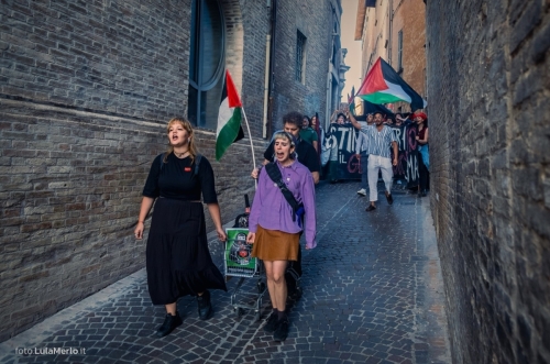 Manifestazione Pro-Palestina a Urbino