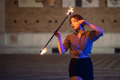Performance di danza davanti al Palazzo Ducale di Urbino
